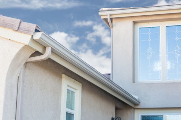 Continuous Gutter Installation in Merced